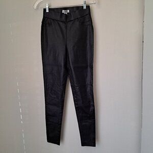 89th Madison Juniors Skinny Pant Faux Leather Black Color Size M